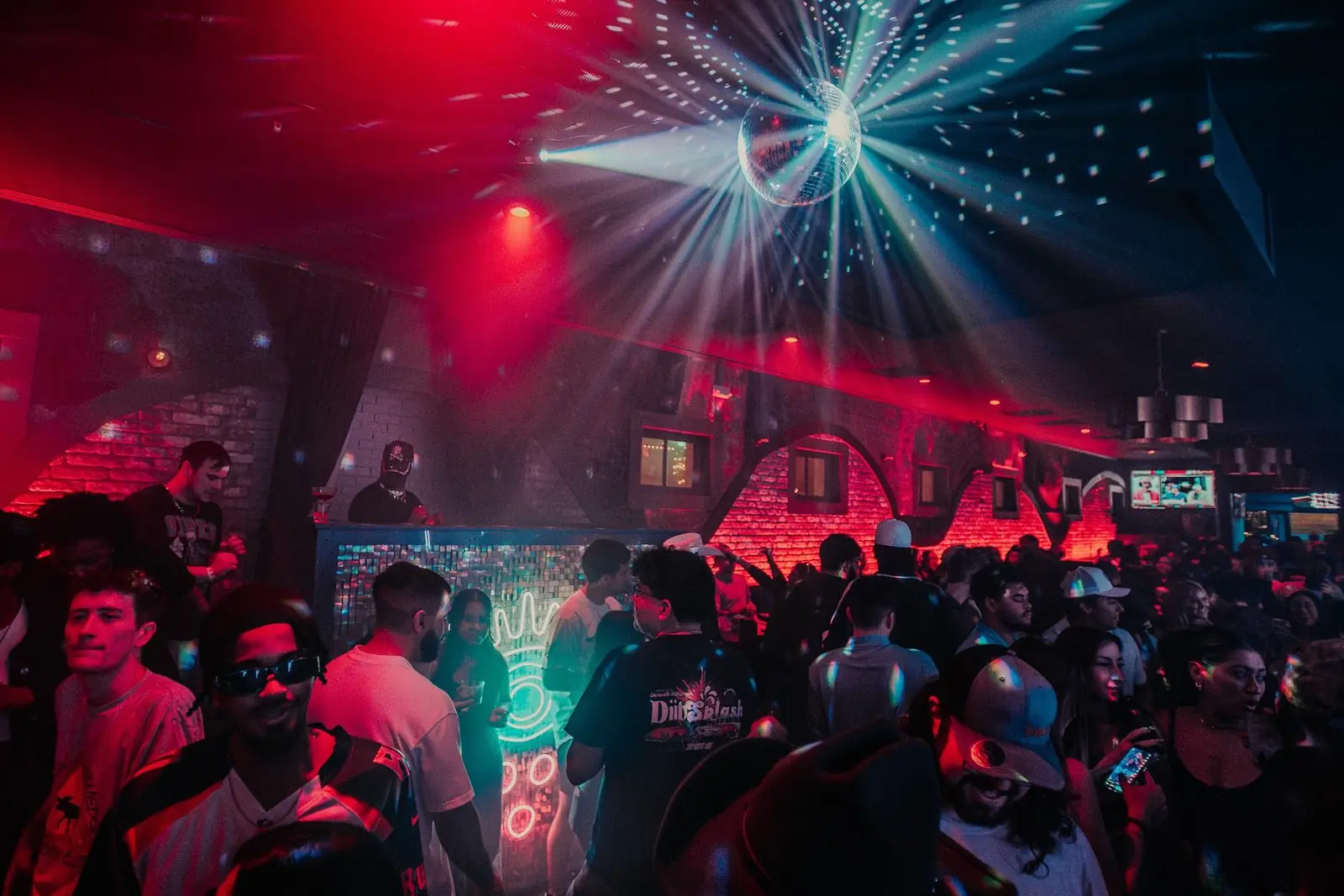 Disco lights over the crowd